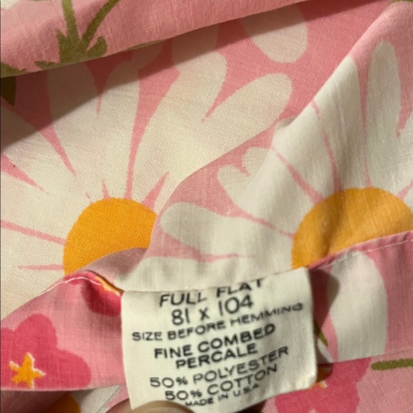 Vintage Floral Sheet Pink with Daisies - Picture 2 of 5